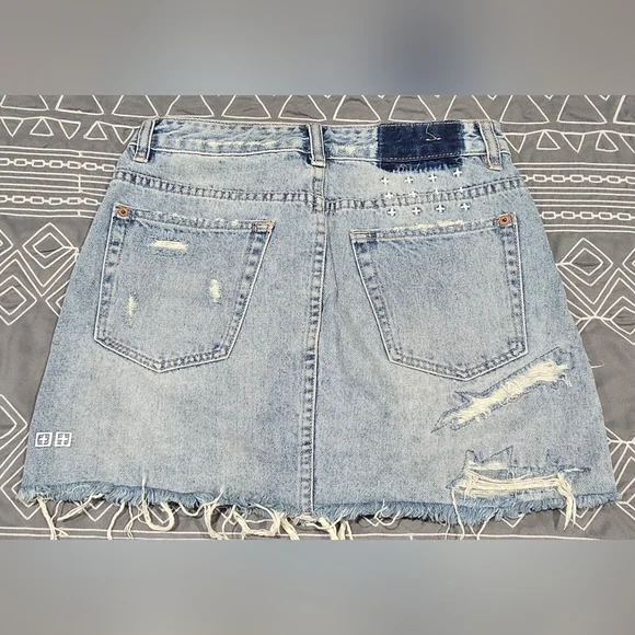 Ksubi Distressed Denim Mini Skirt Size 25 - Picture 2 of 6